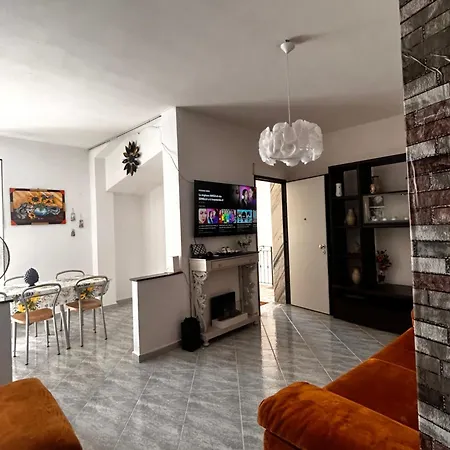 Holiday home Tramonti Del Re *
